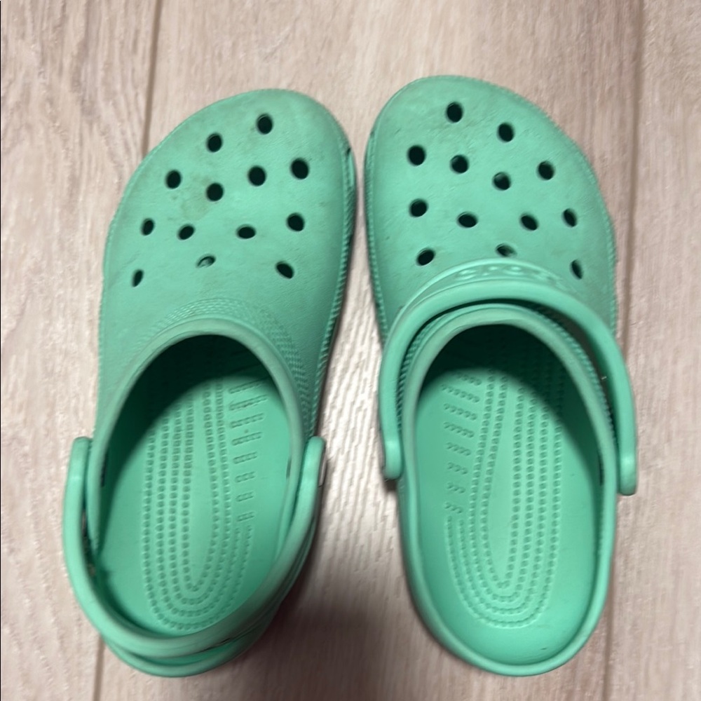 Kids Green Clogs
